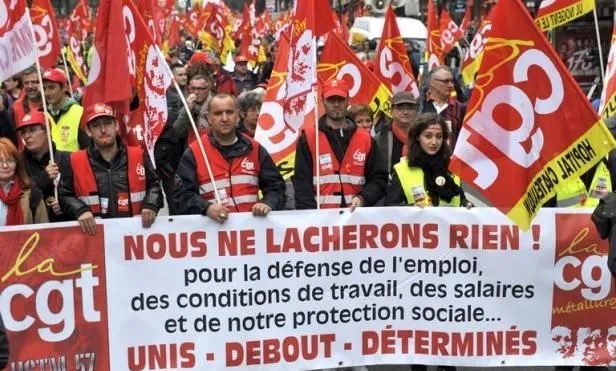 uni ensemble en lutte