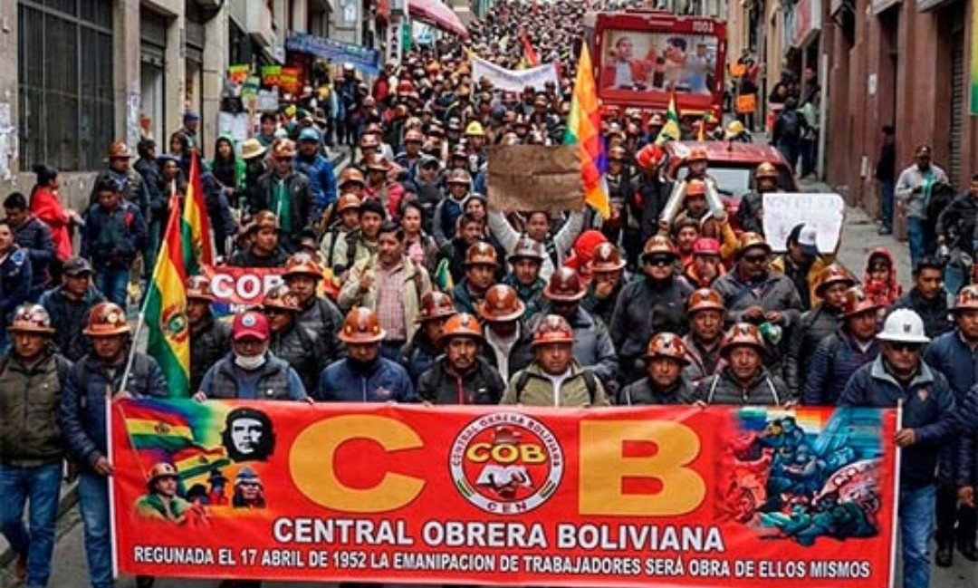 BOLIVIE 979